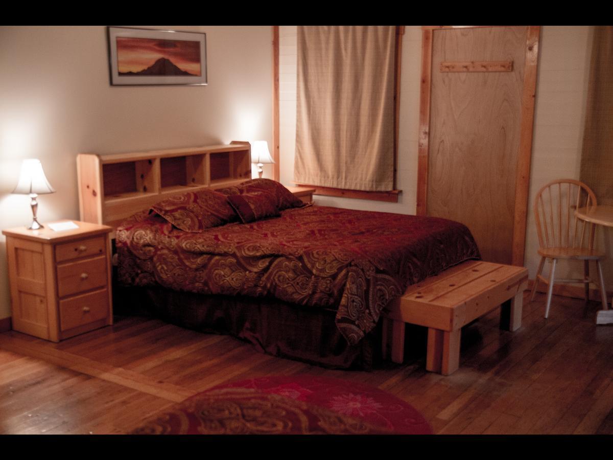 Whittaker'S Motel & Historic Bunkhouse Ashford Habitación foto
